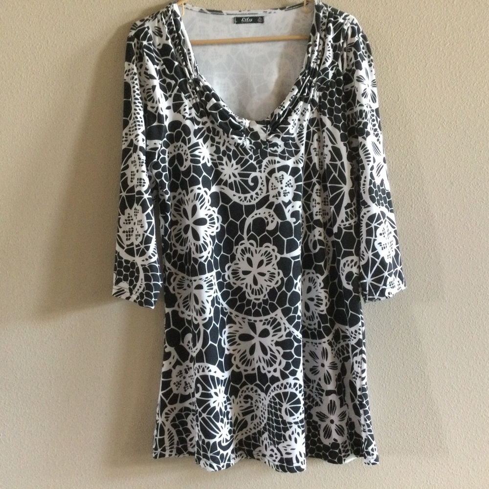✔️Lily by Firmiana Tunic Style Ladies Size XL